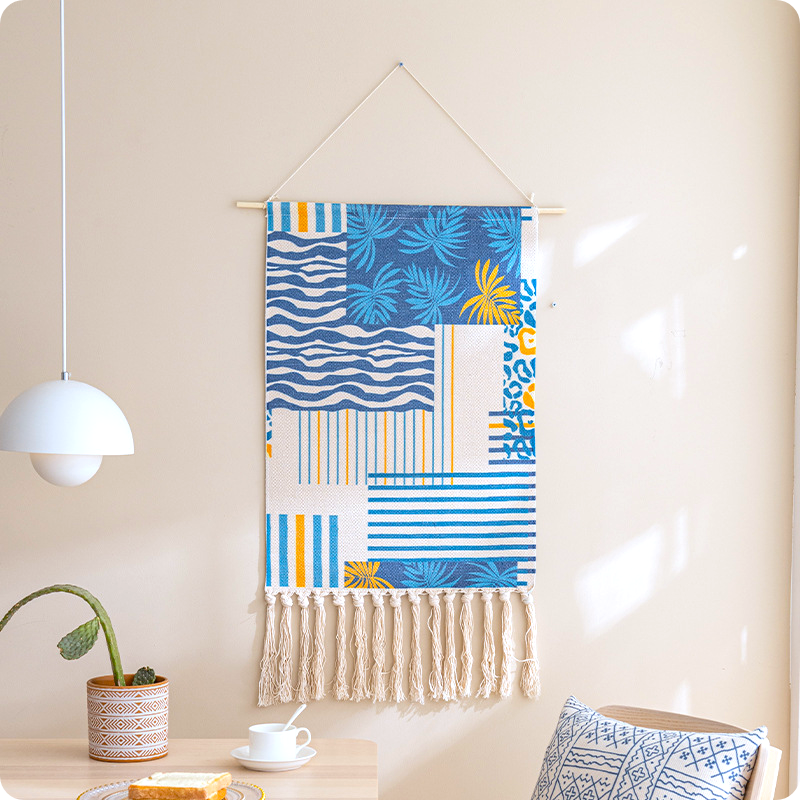 שטיחי קיר צבעוניים ב-8 עיצובים