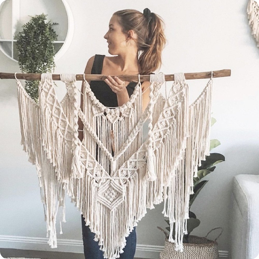 מקרמה על ענף JULIETTE