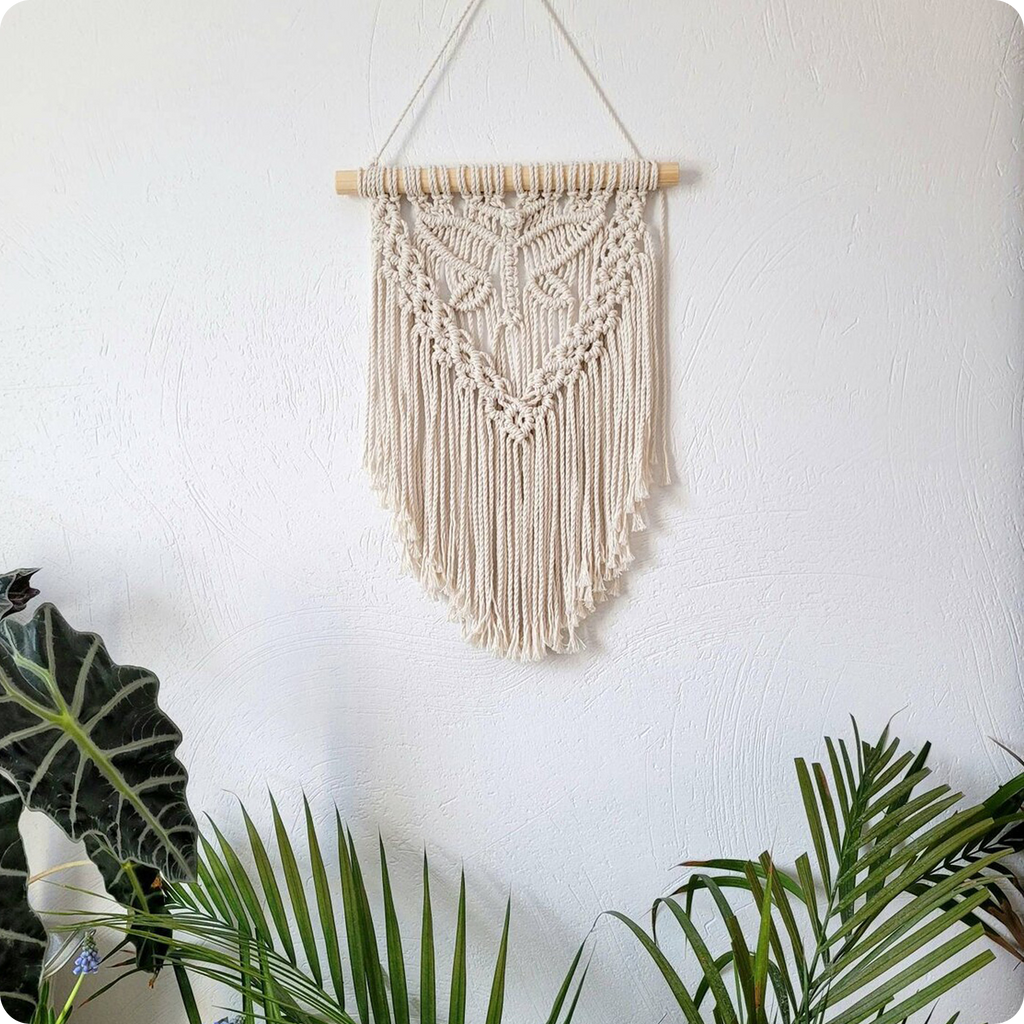 קישוט קיר מקרמה OLIVIA