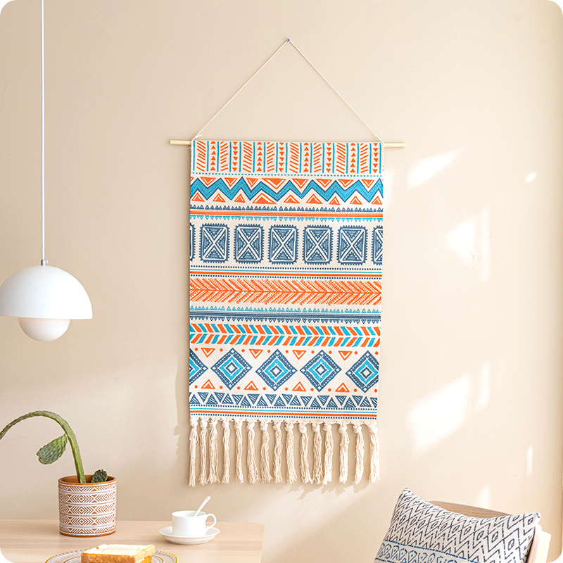 שטיחי קיר צבעוניים ב-8 עיצובים