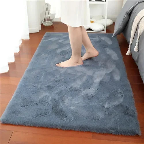 שטיח פרוותי דקורטיבי