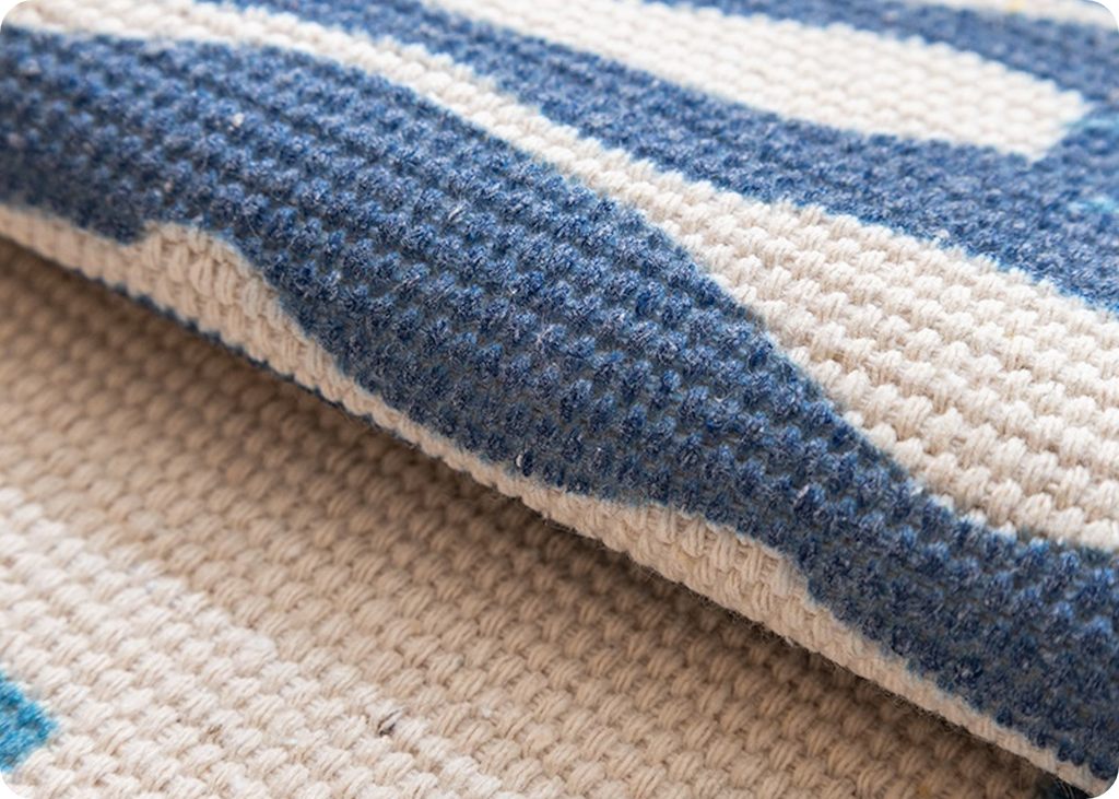 שטיחי קיר צבעוניים ב-8 עיצובים