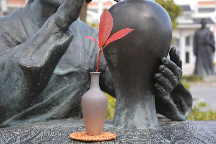 אגרטלים קרמיים בעיצוב סיני